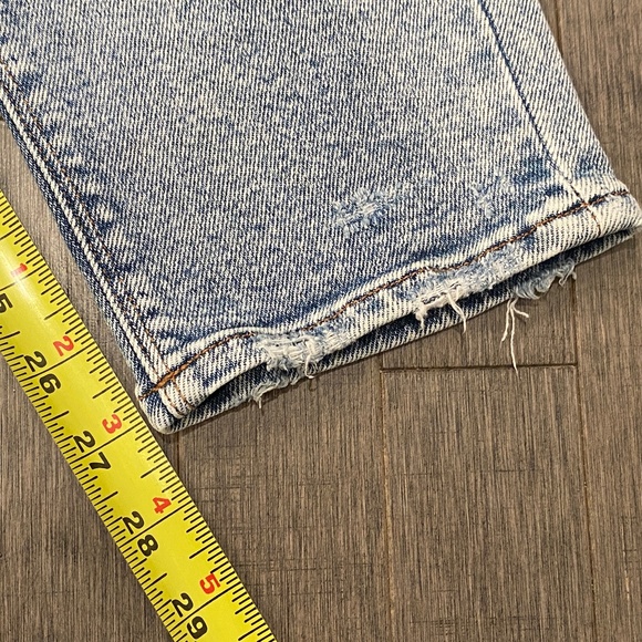 American Eagle High Rise Mom Jeans - Picture 10 of 10